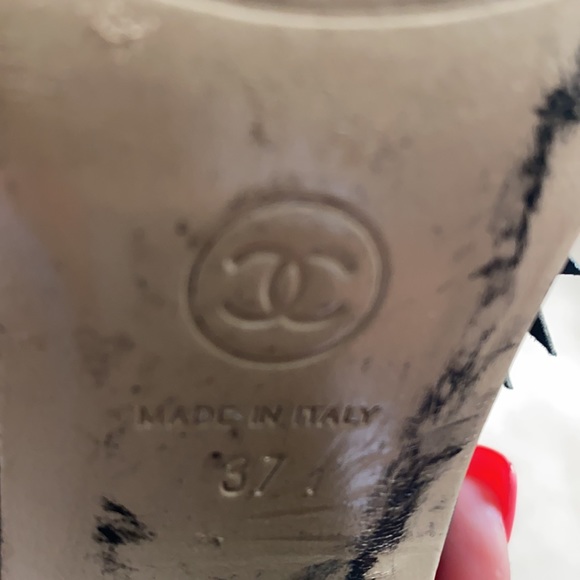 Chanel Short boot Lambskin - Picture 14 of 17